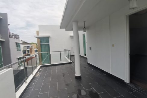 WhatsApp Image 2021-10-06 at 3.04.22 PM (2)