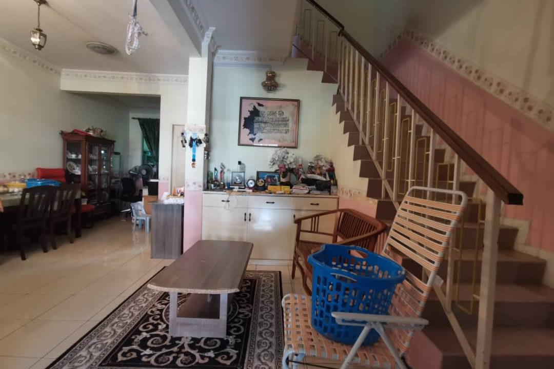 c2b30f64-7fe6-46b4-a588-dac1a0bba407