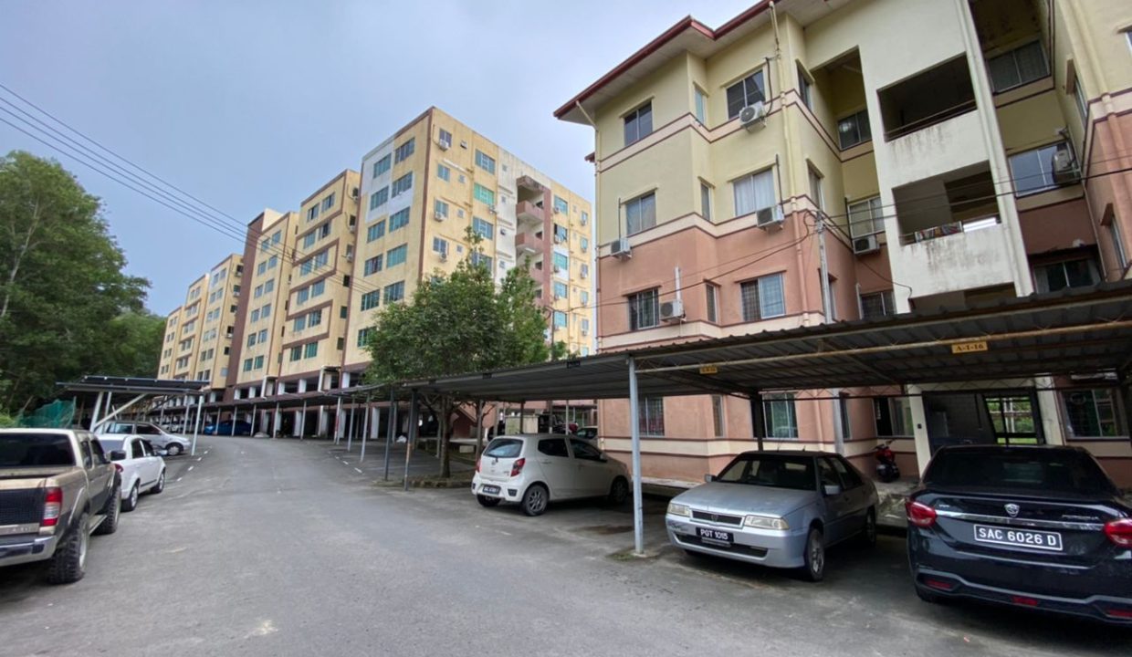 721e76a8-b915-481f-9f38-f131a949013e