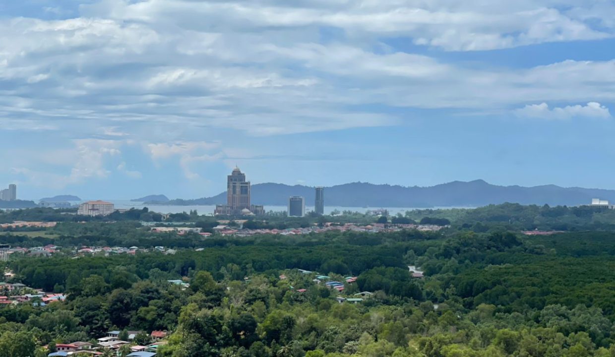 09a8d2f9-f73f-456c-a5b8-850c7bdd53ce