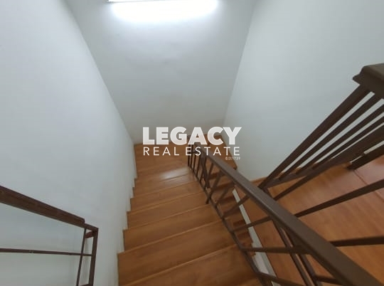 4246480f-2bd8-411a-8381-e02f33e2e35b