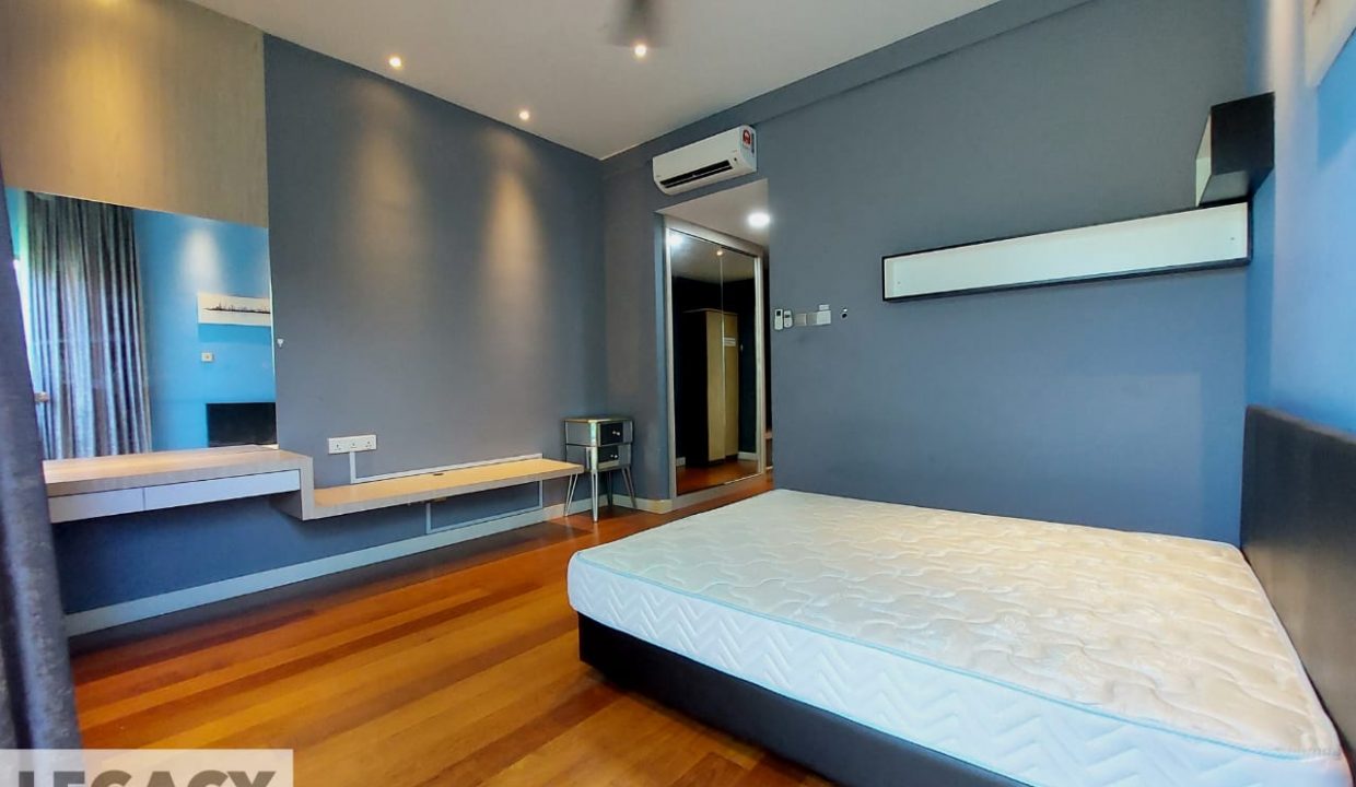 8ff878cb-97dd-437e-8e5e-f982ce8b8d73