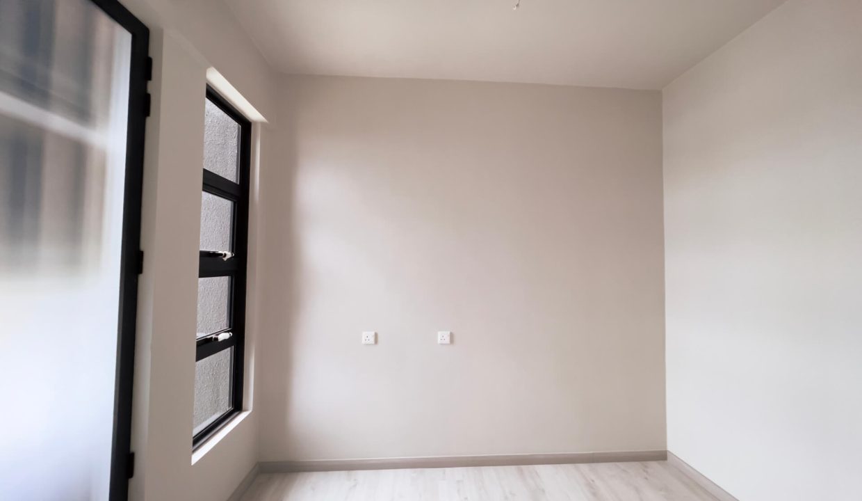 JQ Central JQ Central Citypads - Yeoh- Yeoh