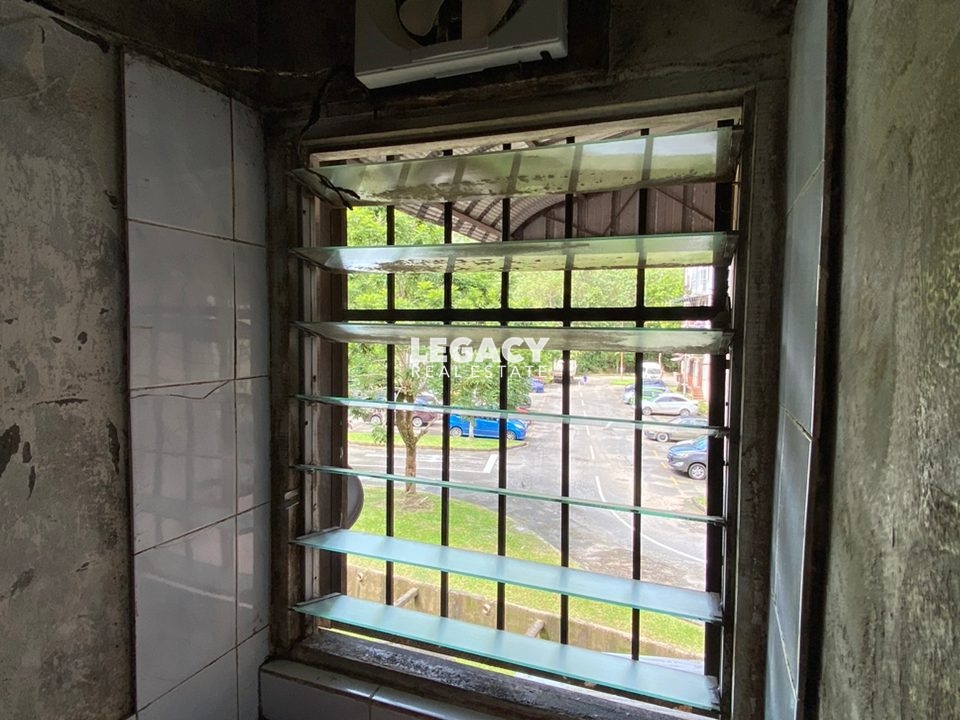 4bb21f9b-c5f2-4624-9ffa-50f784e7a681