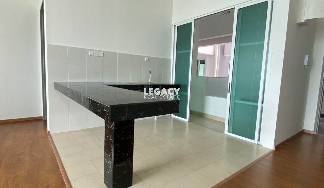 579eb326-5fc2-4ef8-b4aa-e4c9f26f5aa2