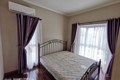 32925542-ff17-4ac9-91f8-b91ffc605cbb