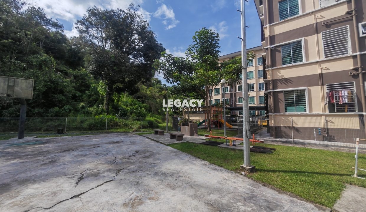 70558504-4015-42a8-8c91-9950278195b5