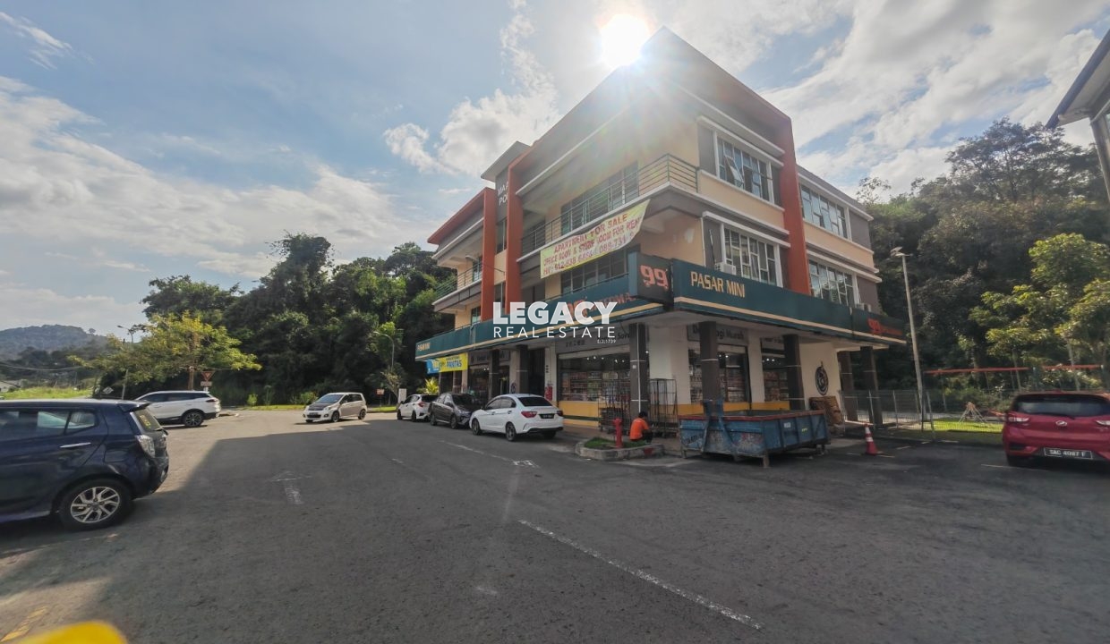 e5c9a18f-e2b2-4d9b-9338-4793f803bde0