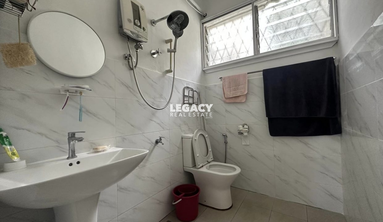 348429232_1386179415502377_1375095785437428364_n