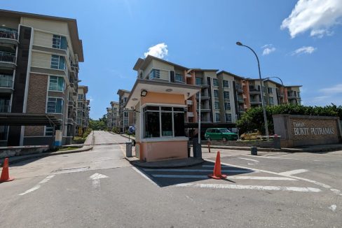 b3845974-34ca-40e7-9d7e-96607d768fb6