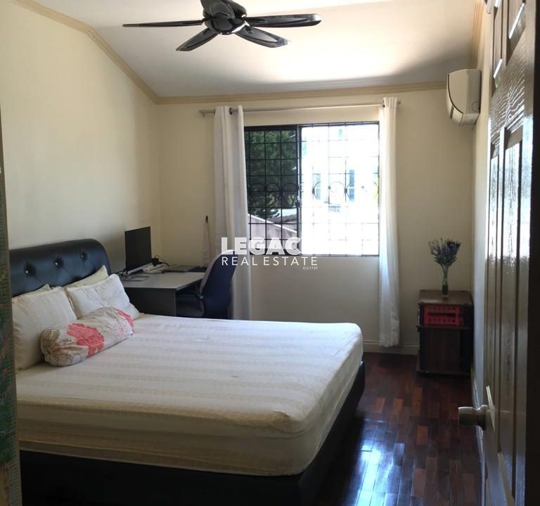 1b21f5a9-77cb-4ce9-a5a8-5aa1fa9656c2