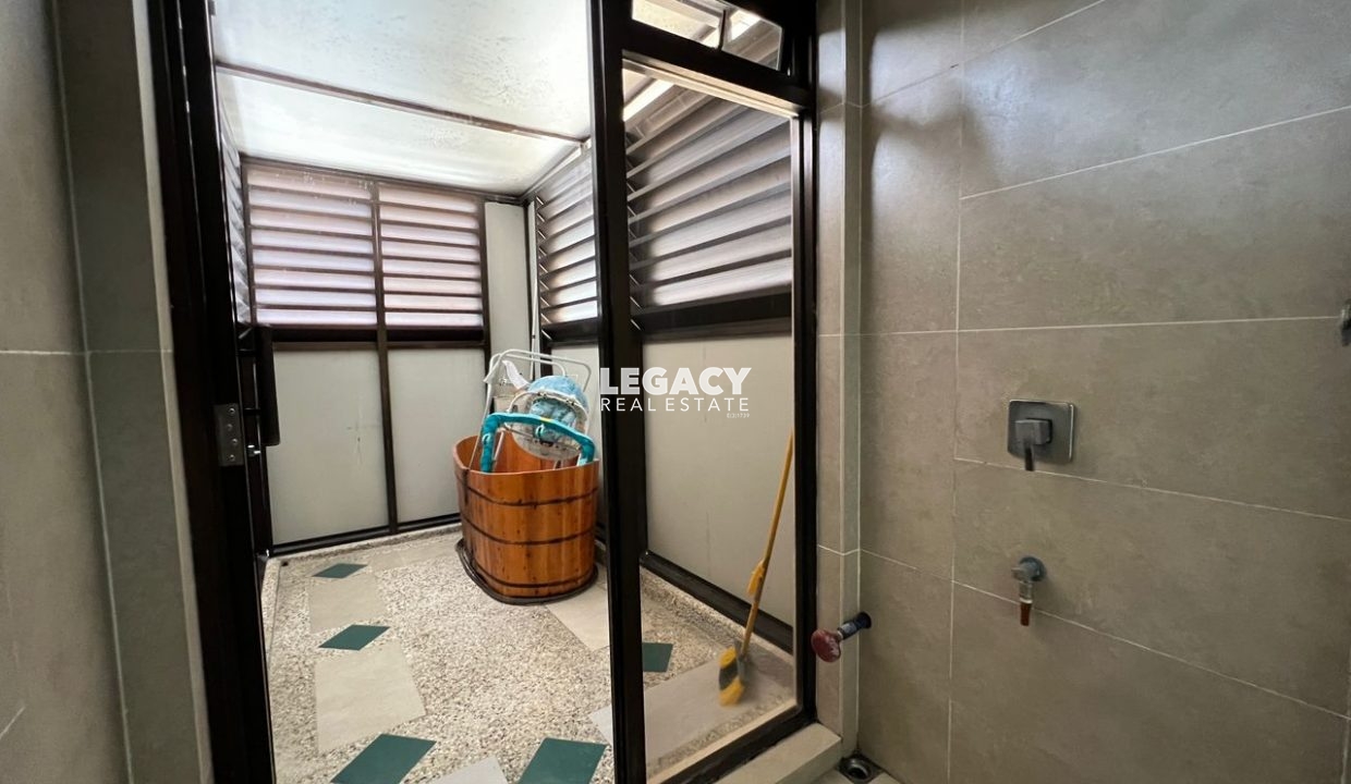 7909b2b3-9239-43cd-8686-4d180b36a4f0