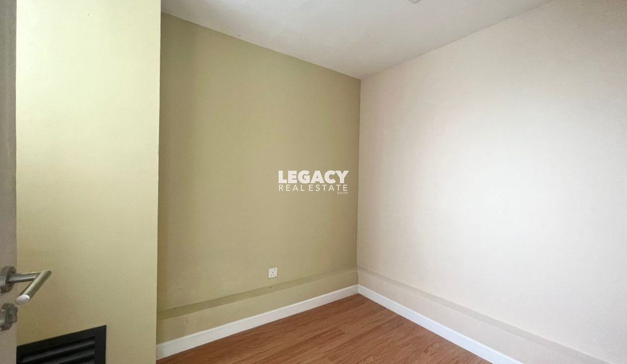 1dd18e5f-4980-4d25-8fbe-328f4f130d83