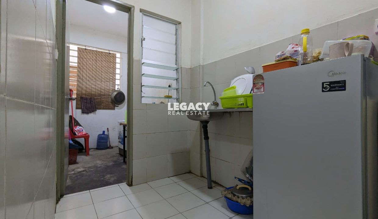 7f9630ef-df39-4064-878a-5151ecb2cea0