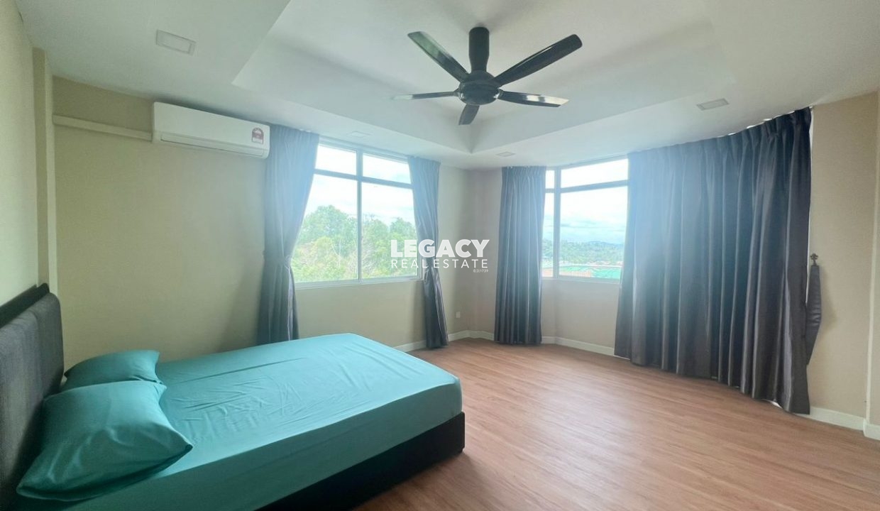 c63cf4eb-3f3b-4219-bb81-978385d978a5