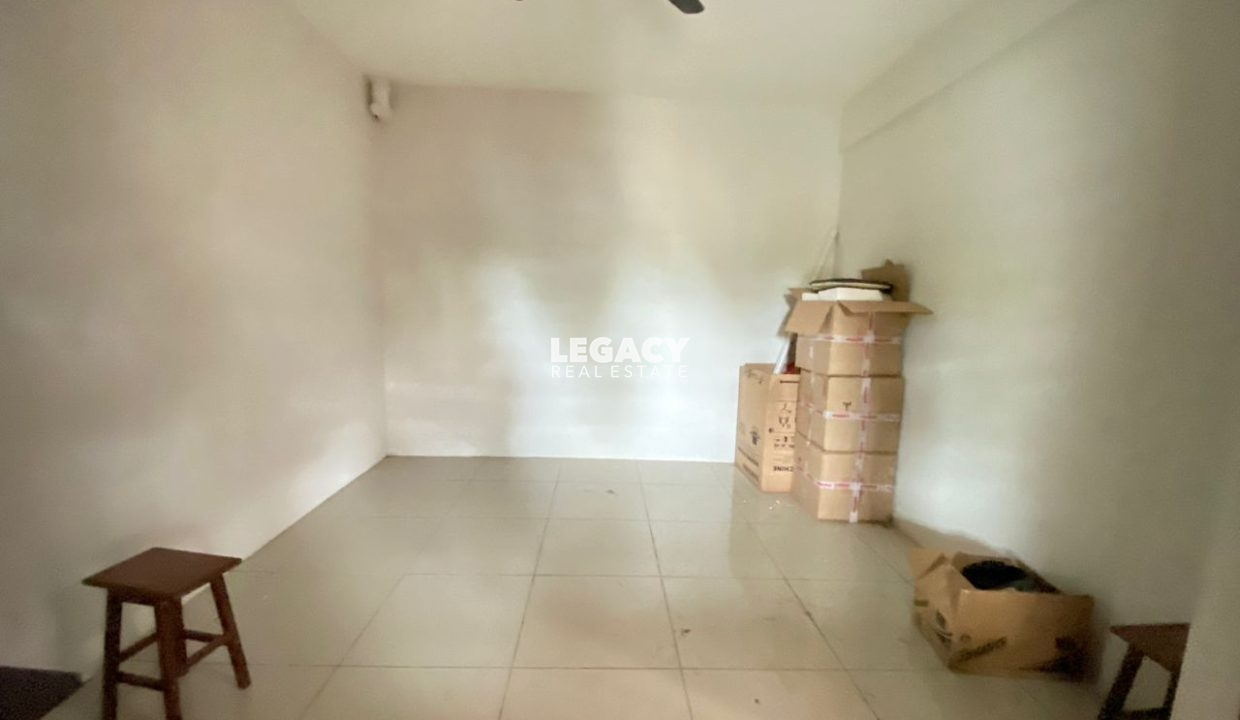 2a70daca-86e9-4986-bd89-8101649d56ee