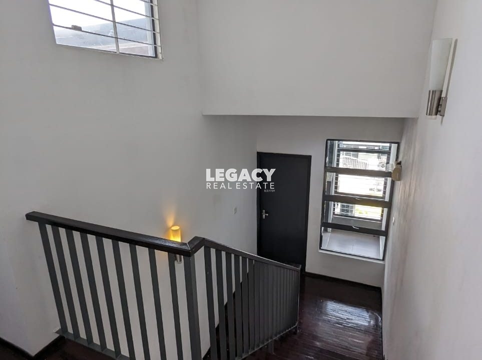 4fd0d4af-e029-4013-8bf2-ced405417cc4