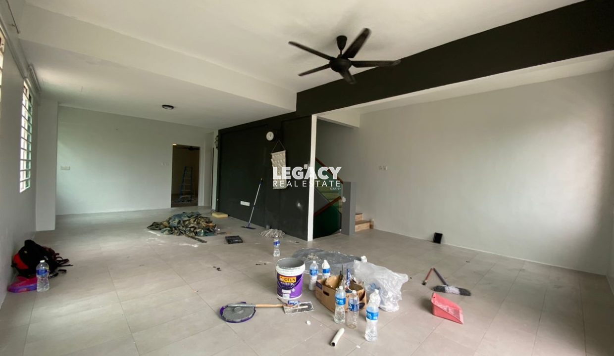 9d8b84e8-809e-4880-93cc-3fc3a82ef8c3