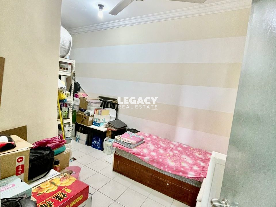 df890747-4ee6-43ed-8a27-912612800508