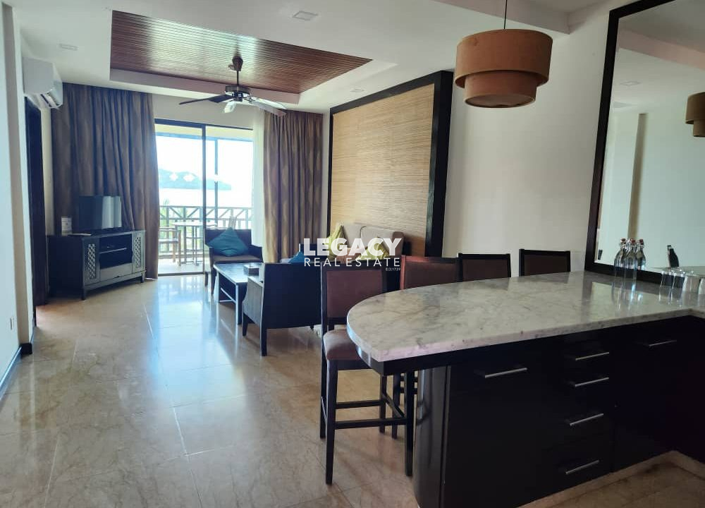 1b7846b6-b0c6-4858-8ac6-ec4a0e54d45e