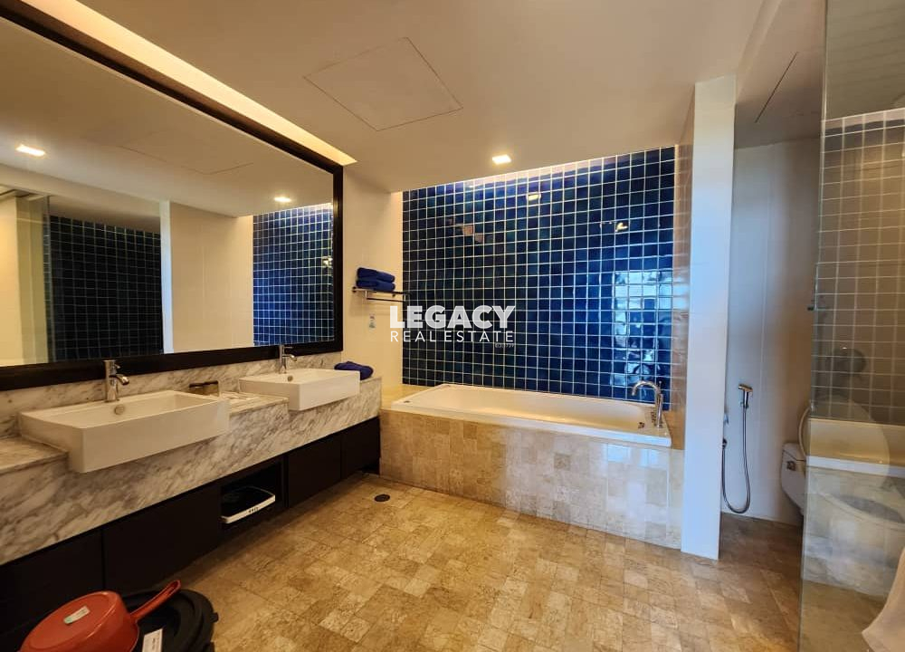 2f74df8b-37d3-4515-8ca2-cc920edf1f8e