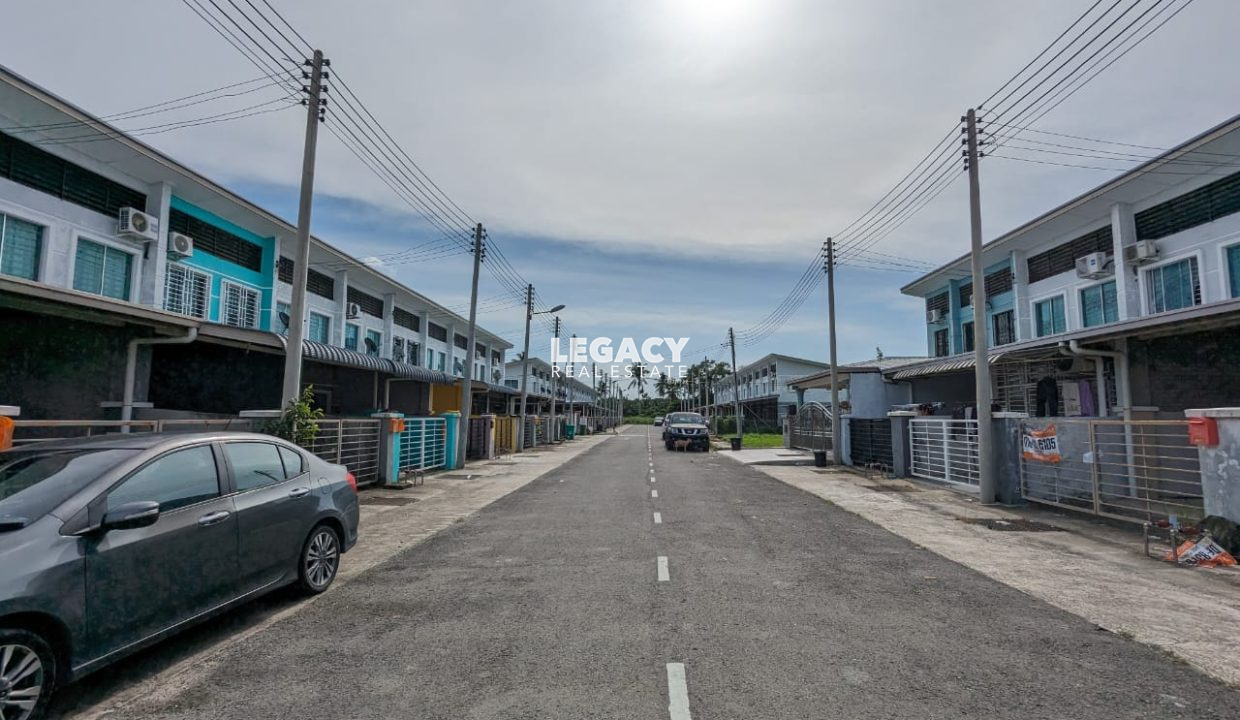 32228893-d163-4a81-acad-c9cfb7673f9a