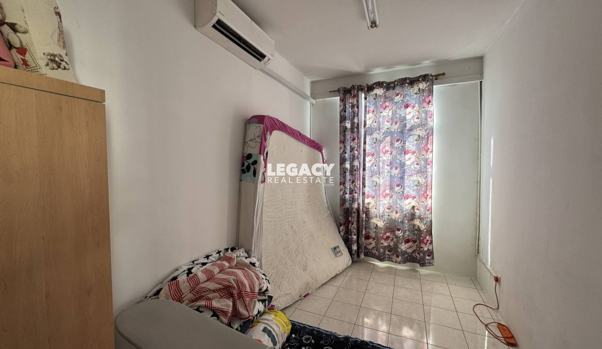Angkasa Apartment 5F - Yeoh