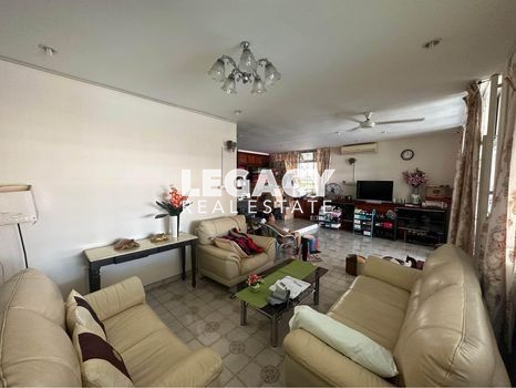 8da3a315-f6b3-4abe-9f7a-493854af7557