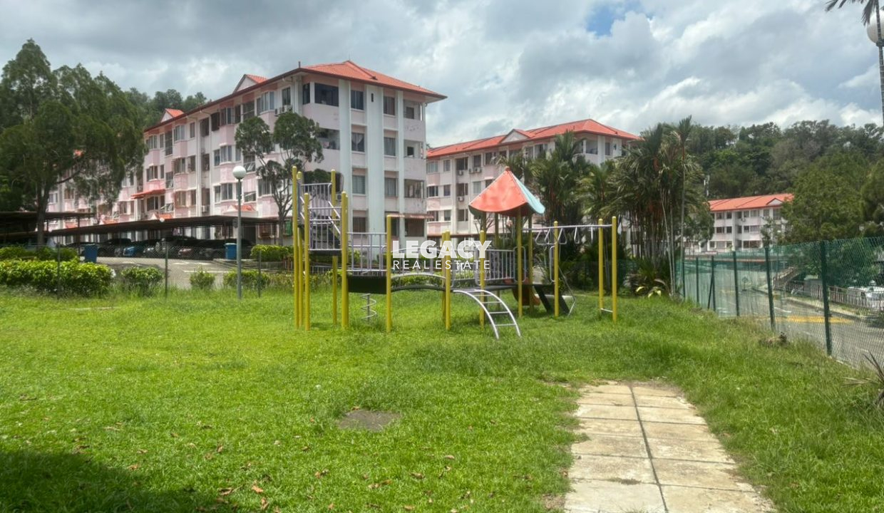 919e8f18-5a0c-4253-a877-ff98a8bf7e9e