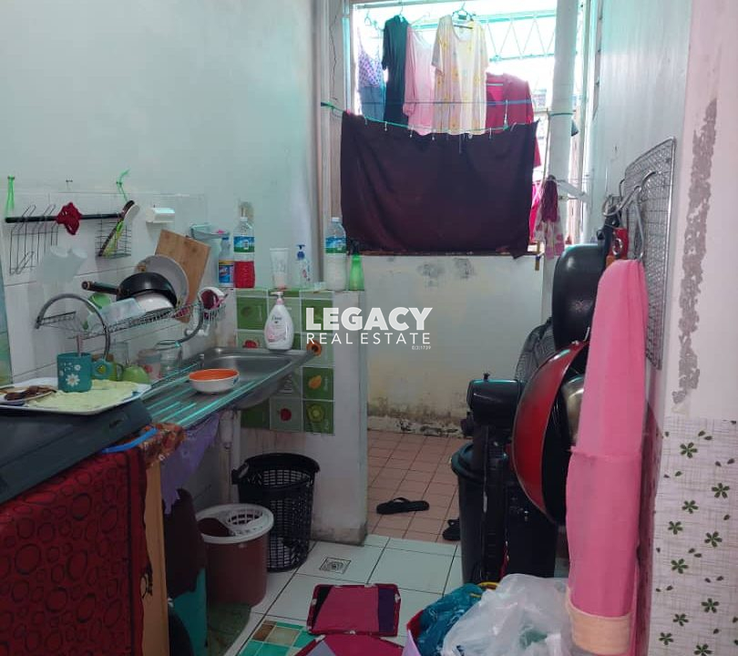 df78d5de-56d9-4ee3-837e-3750d7a6237c