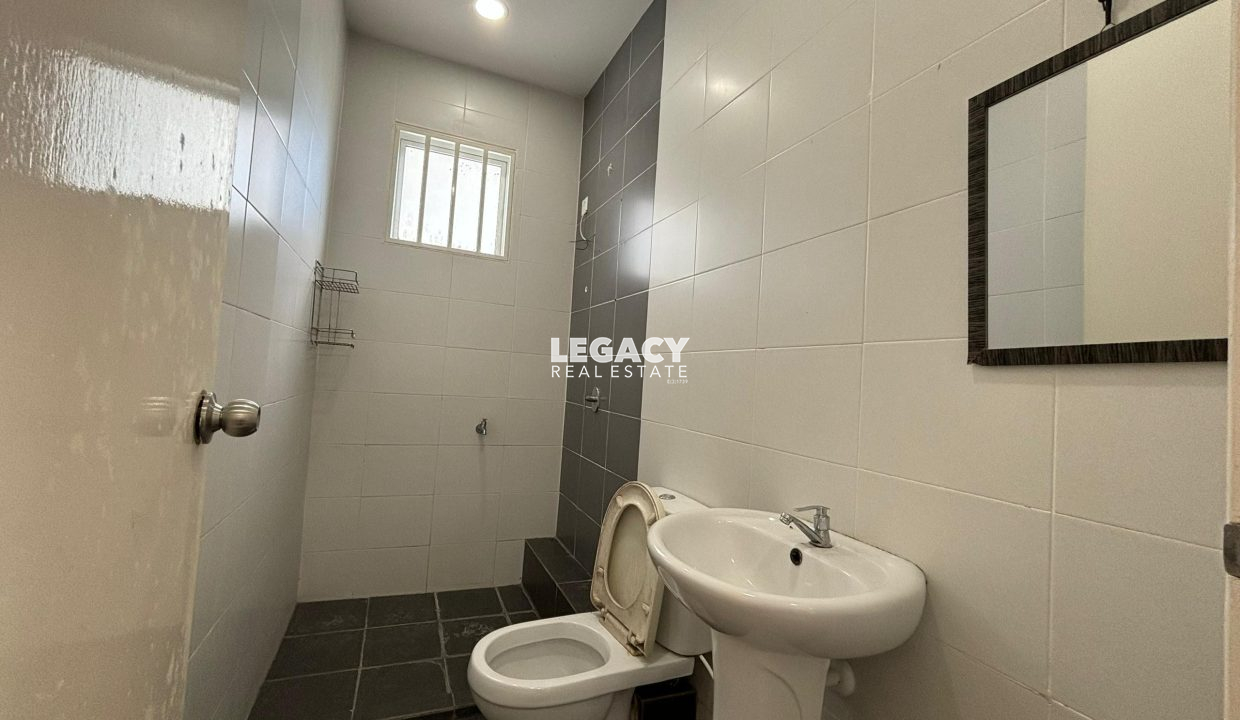 8ccf1196-90d0-4f44-afb7-961242f03d13