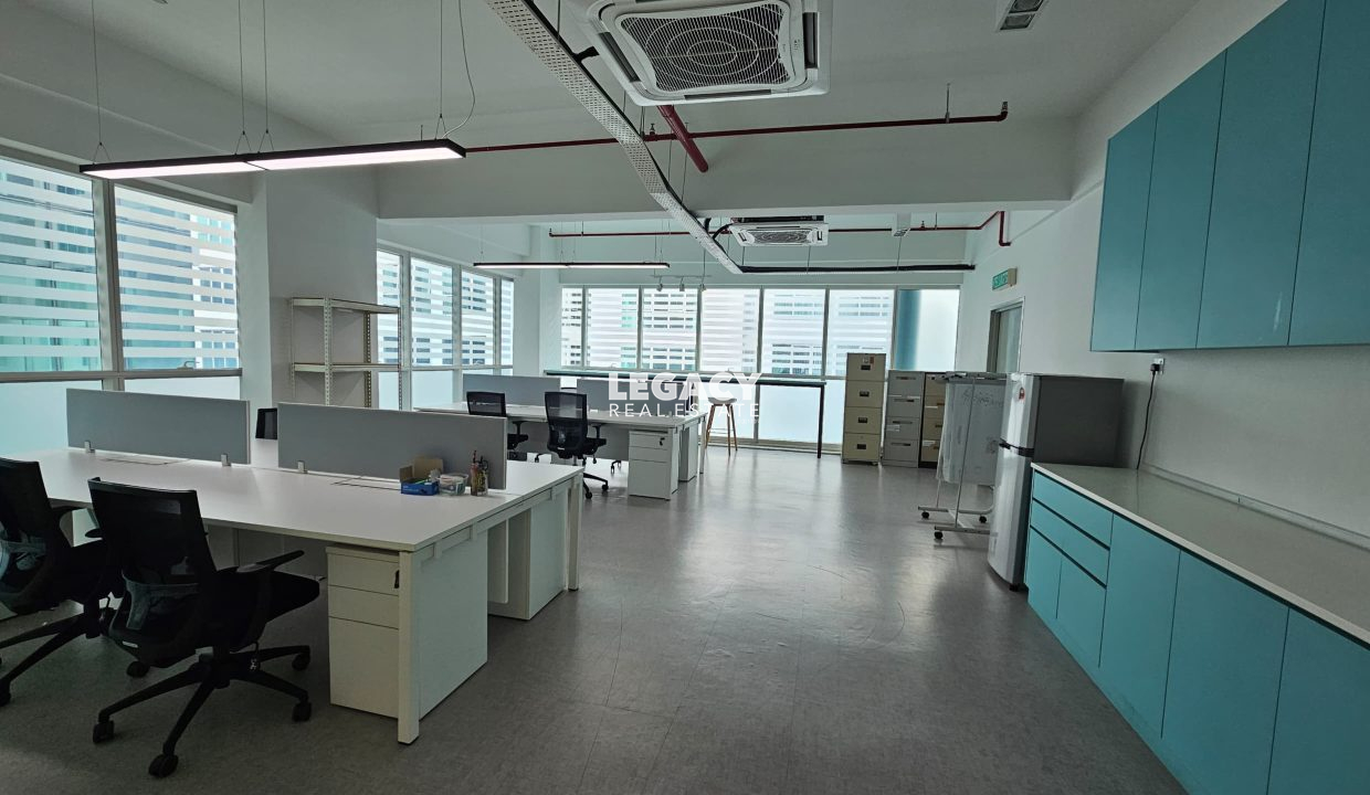 643339e9-ba66-42e7-9bce-48c4ba321eed