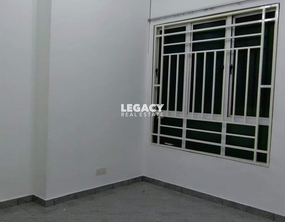 9bf9a543-7507-47cb-a727-31a7aba52004