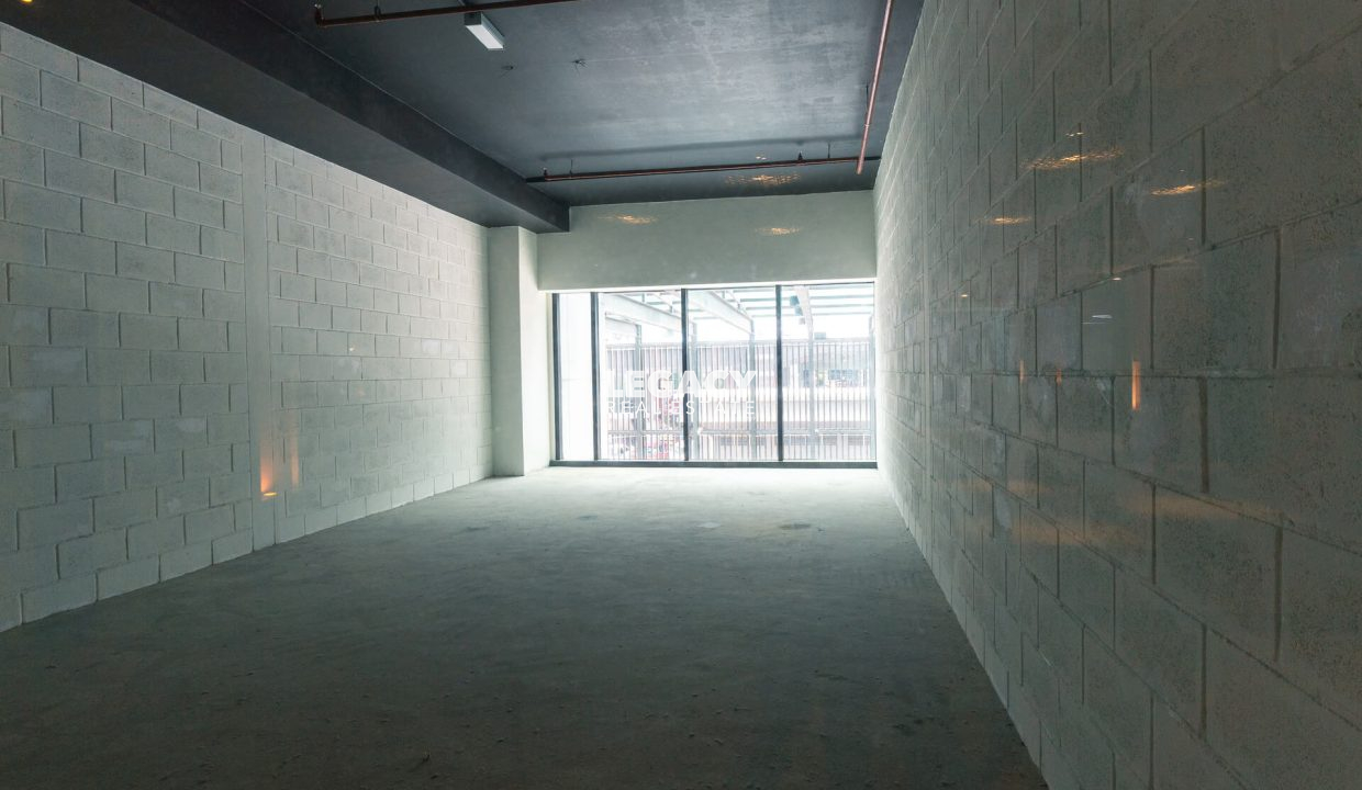 Riverson Retails - Yeoh