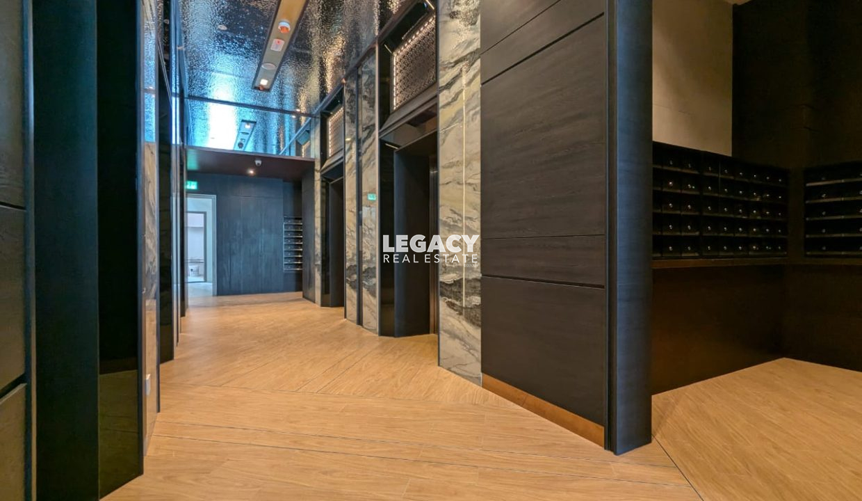 0b15f508-f2bb-4b59-90b4-389e10c5e597