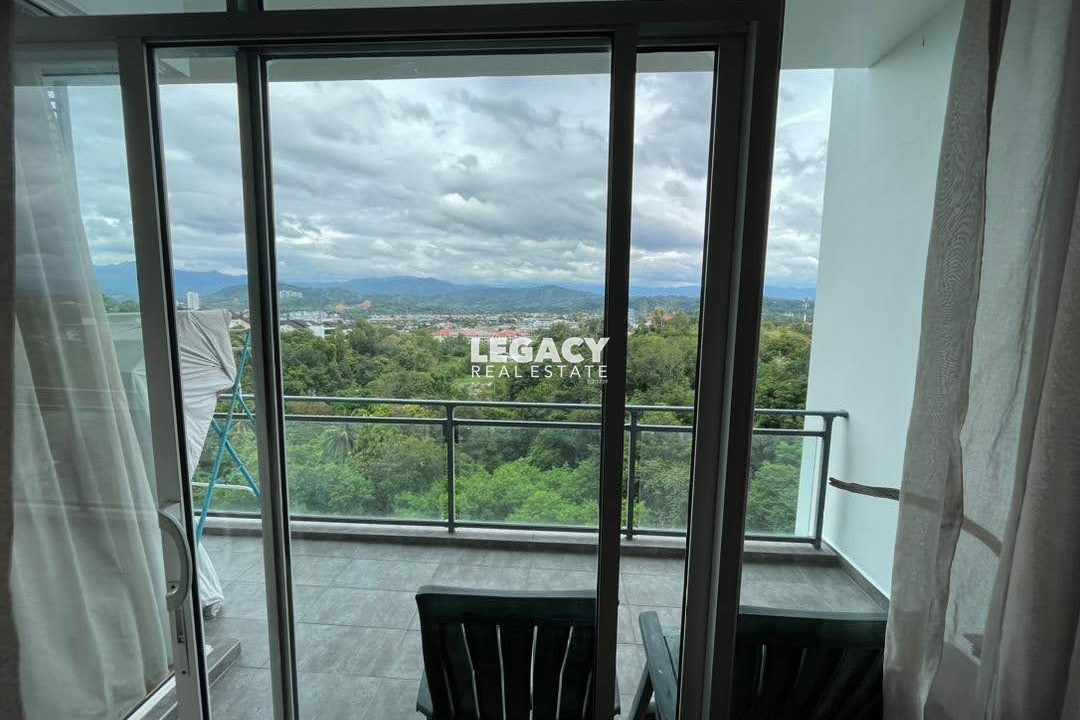 0b2f93c8-e9fd-4ec0-bf71-d7201866e221