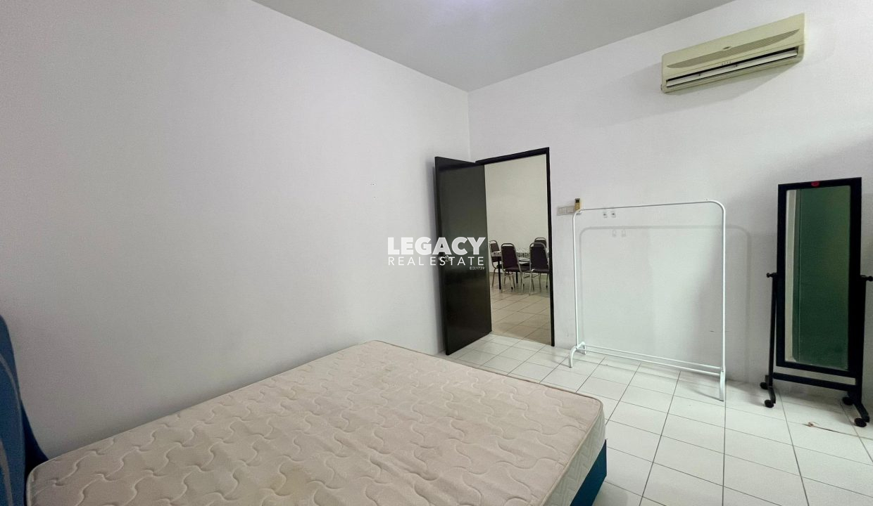 0a50c8b2-80d7-4496-aded-b1f7846bbf43