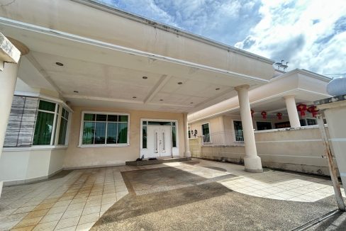 12e88204-55be-4086-b4cd-3bee3b47a5ed