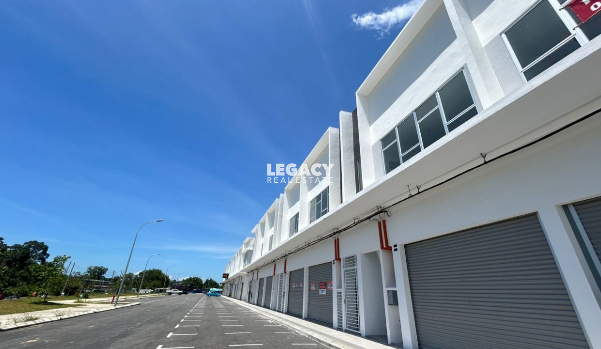 28180056-f418-4bf1-b984-60e58e5f83b8