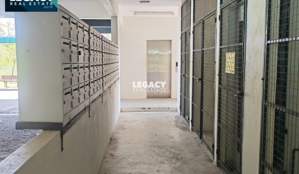 43ee4b57-0668-41f4-a0cf-f71f7f61e9a2