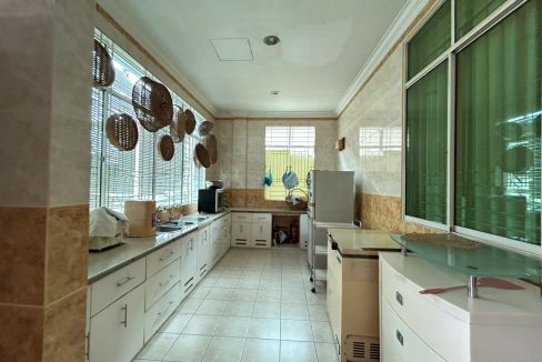 4d754be8-57e3-439e-999f-122eda4189b2