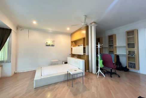 7abaa64f-b3de-4258-8338-4f3a43bacc88