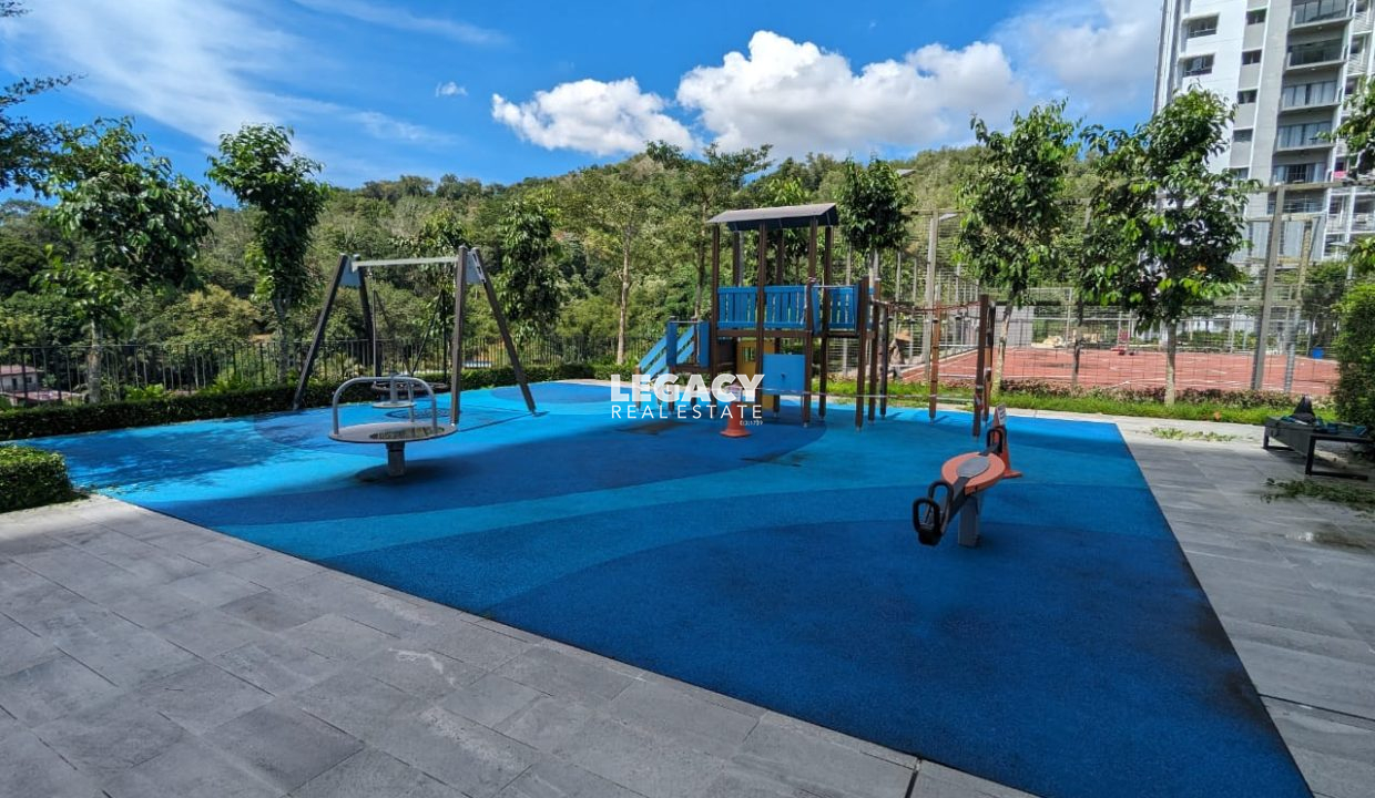 a19f5cfd-59b9-4e50-acd7-d190da56689f