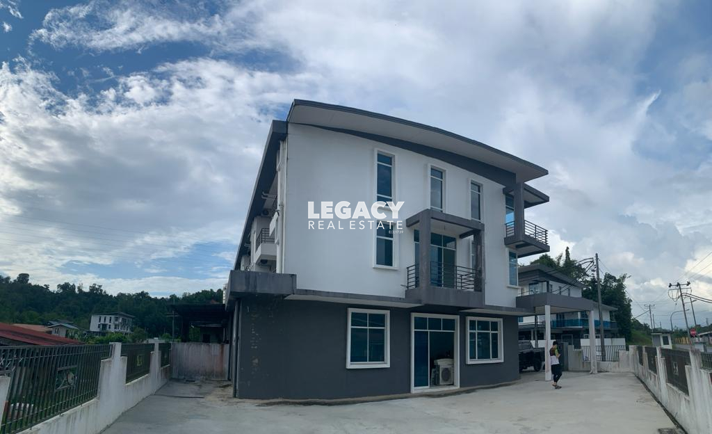 1d53f98a-af7e-43ce-b089-19dd22ec7126