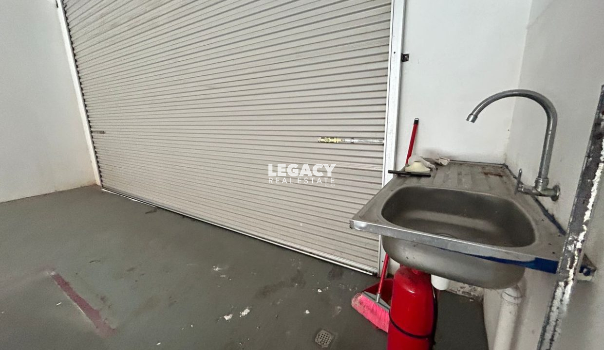 898303b0-24d0-4336-8a38-fc68baf8c6f0