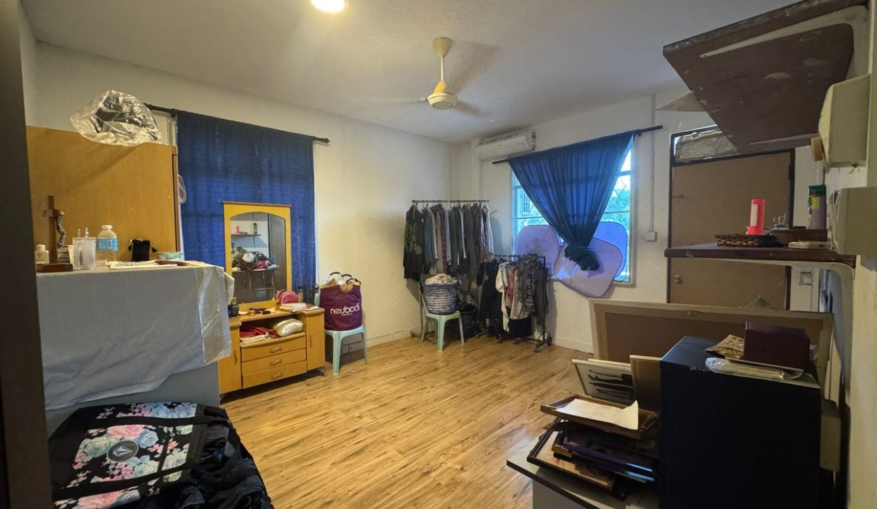 2bfc212a-b2ef-40a6-8d68-837758c676fd