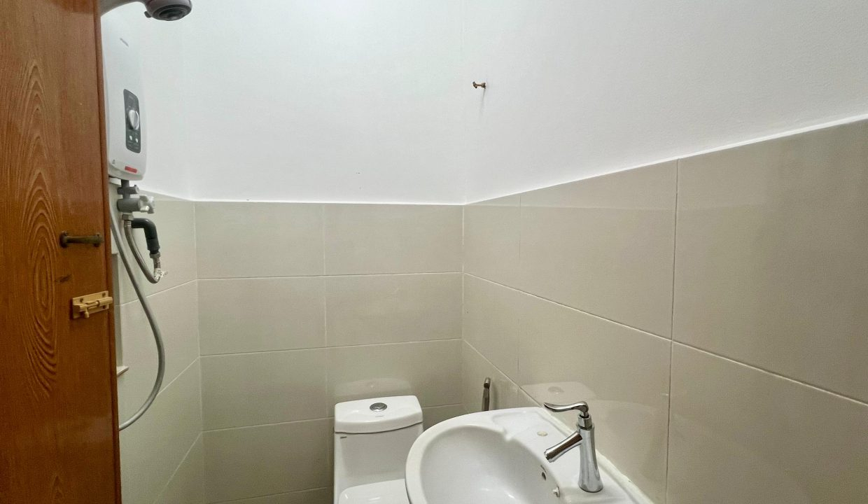 0f746849-b47d-42a8-8ae7-fb6cb8c8745e