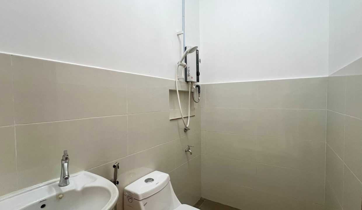 9b73d3cc-7ad6-4b44-9740-3edc01cad0c4