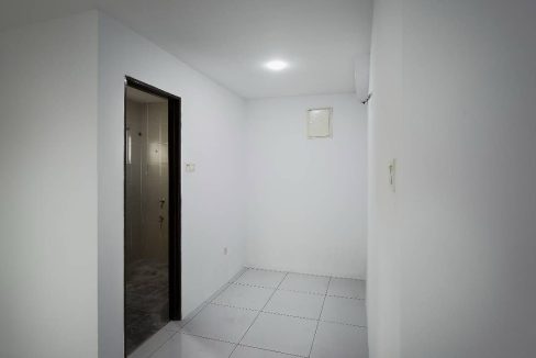 a872f5db-67cb-4dfb-aa46-f417fb8b8376