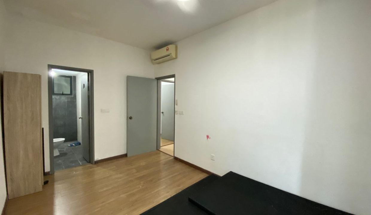 ea32ddd1-c476-4620-8c63-e1589134f02e